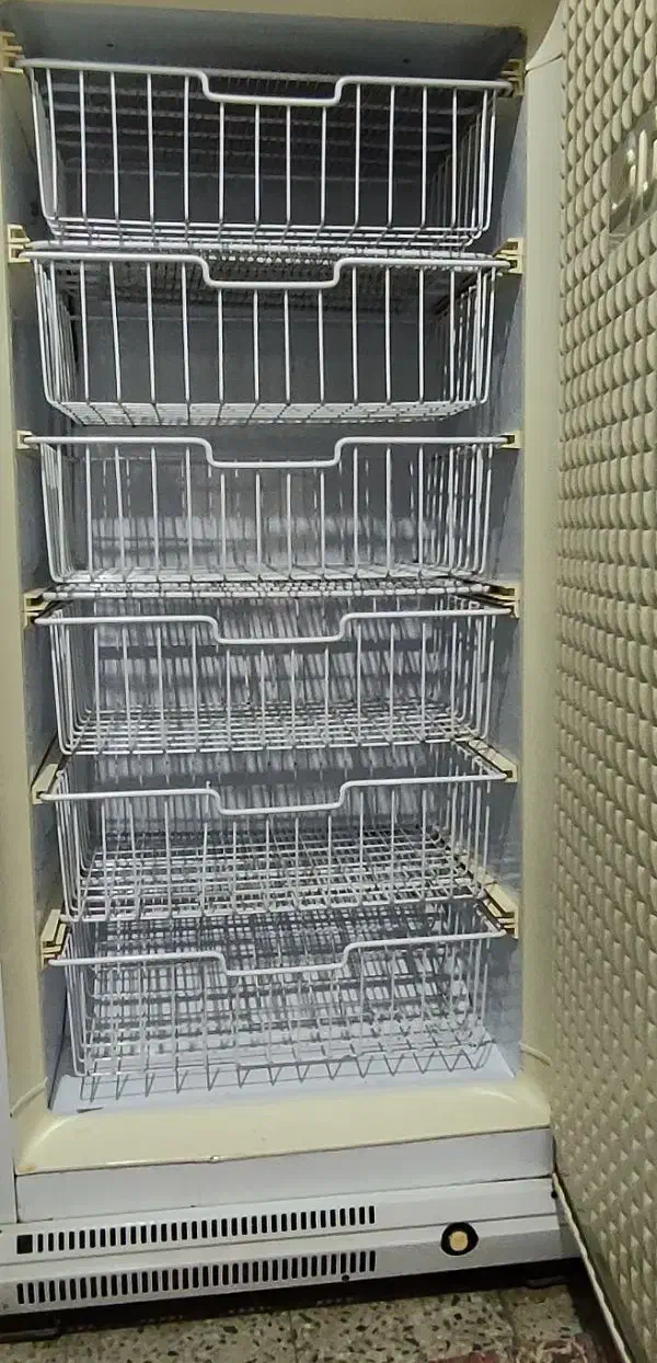 فریزر بوژان بسیار تمیز|یخچال و فریزر|تهران, تسلیحات|دیوار