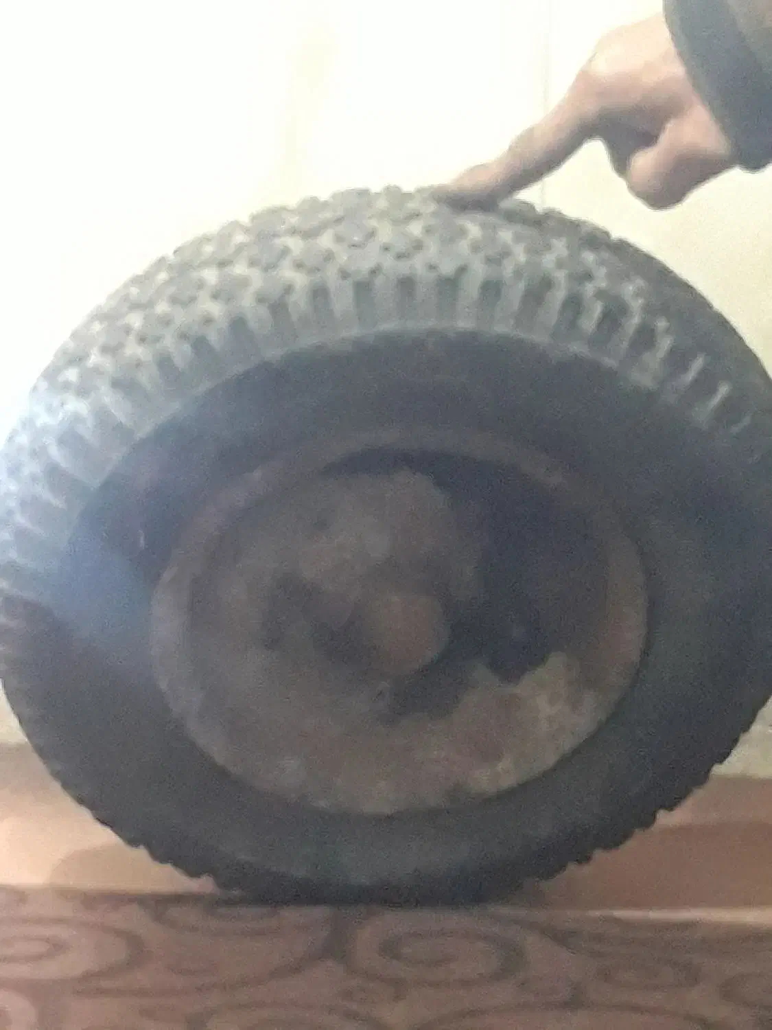 چرخ فرقان|ابزارآلات|کردکوی, |دیوار