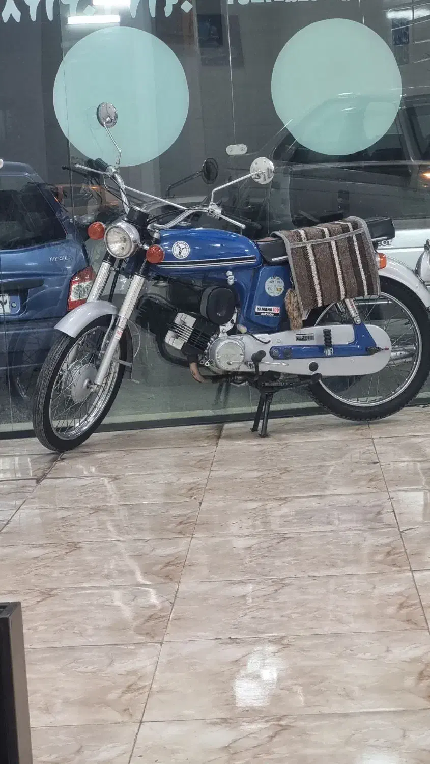 موتور 100یاماها مشابه صفر|موتورسیکلت|شیراز, شهرک امام حسن|دیوار