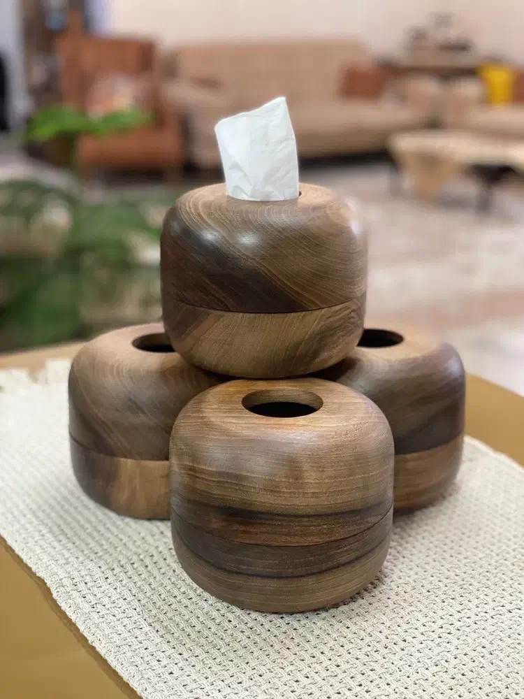 جا دستمال کاغذی چوب گردو|صنایع دستی و سایر لوازم تزئینی|سبزوار, عظیمیان|دیوار