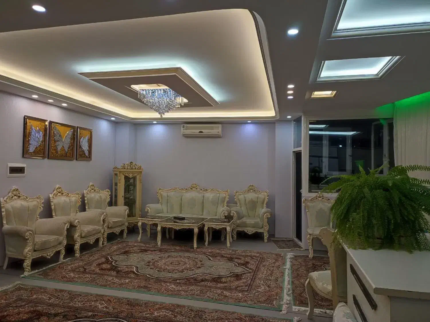 آپارتمان لوکس و دلباز|اجارهٔ آپارتمان|زنجان, |دیوار