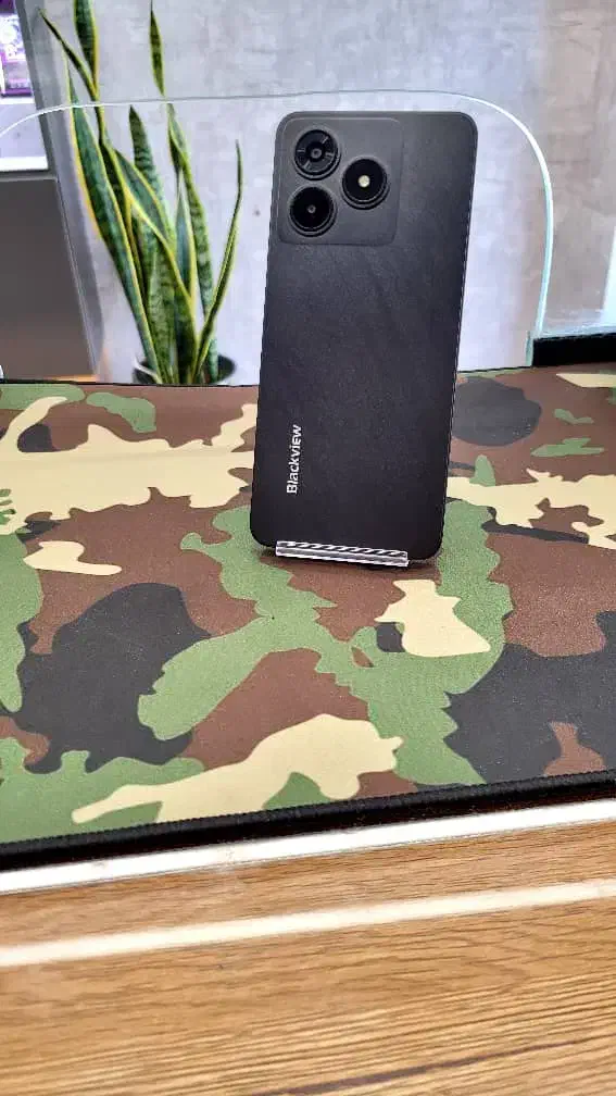 بلک ویو 8 حافظه ۶۴ رم ۶ ۱ ماه کار کرده|موبایل|مشهد, الهیه|دیوار