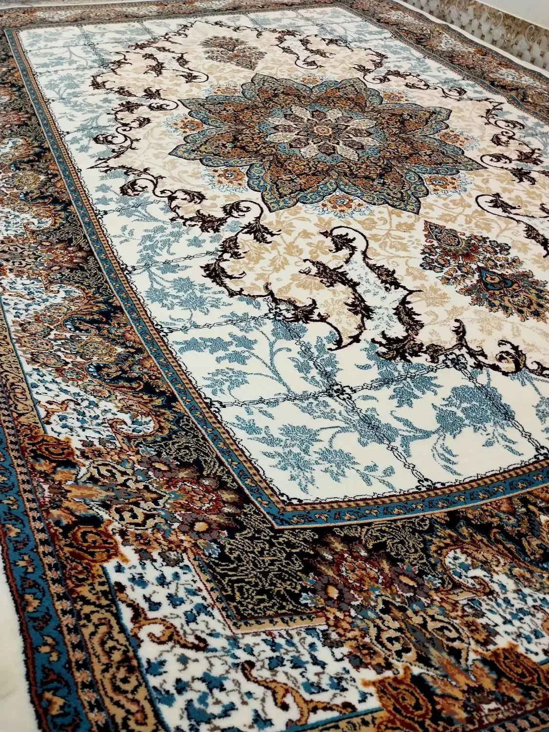 یک تخته۹متری نخ اصلی نو|فرش|اندیمشک, |دیوار