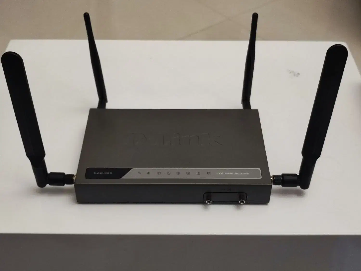 مودم سیمکارت خور دی لینک D link DWR 925|مودم و تجهیزات شبکه|تهران, شهرک صدرا|دیوار