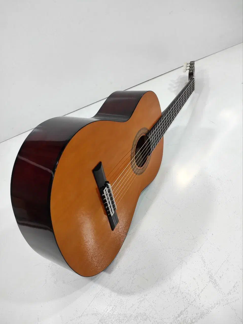 گیتار آریا ak15*طراحی کلاسیک با کیفیت ساخت بی‌نظیر|گیتار، بیس، امپلیفایر|تهران, استقلال|دیوار