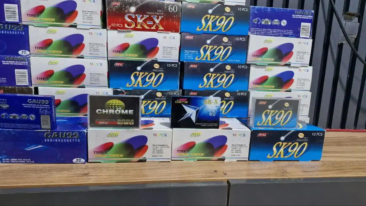 نوار  آکبند قدیمی نو|فیلم و موسیقی|قم, سید معصوم|دیوار