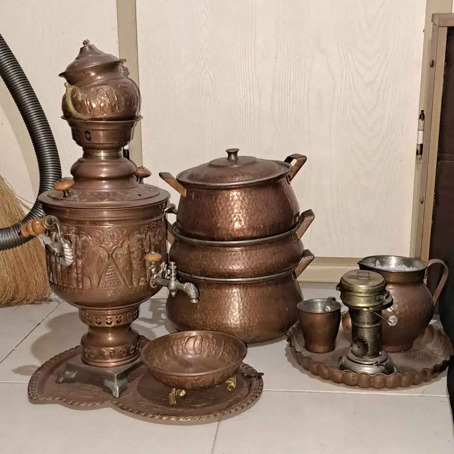 ظروف مسی|ظروف پخت‌وپز|گرگان, |دیوار