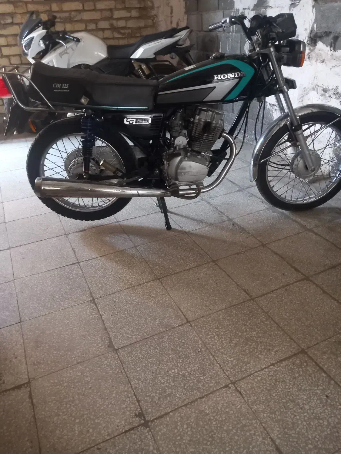 هندا۹۵|موتورسیکلت|کاشان, کارگر|دیوار