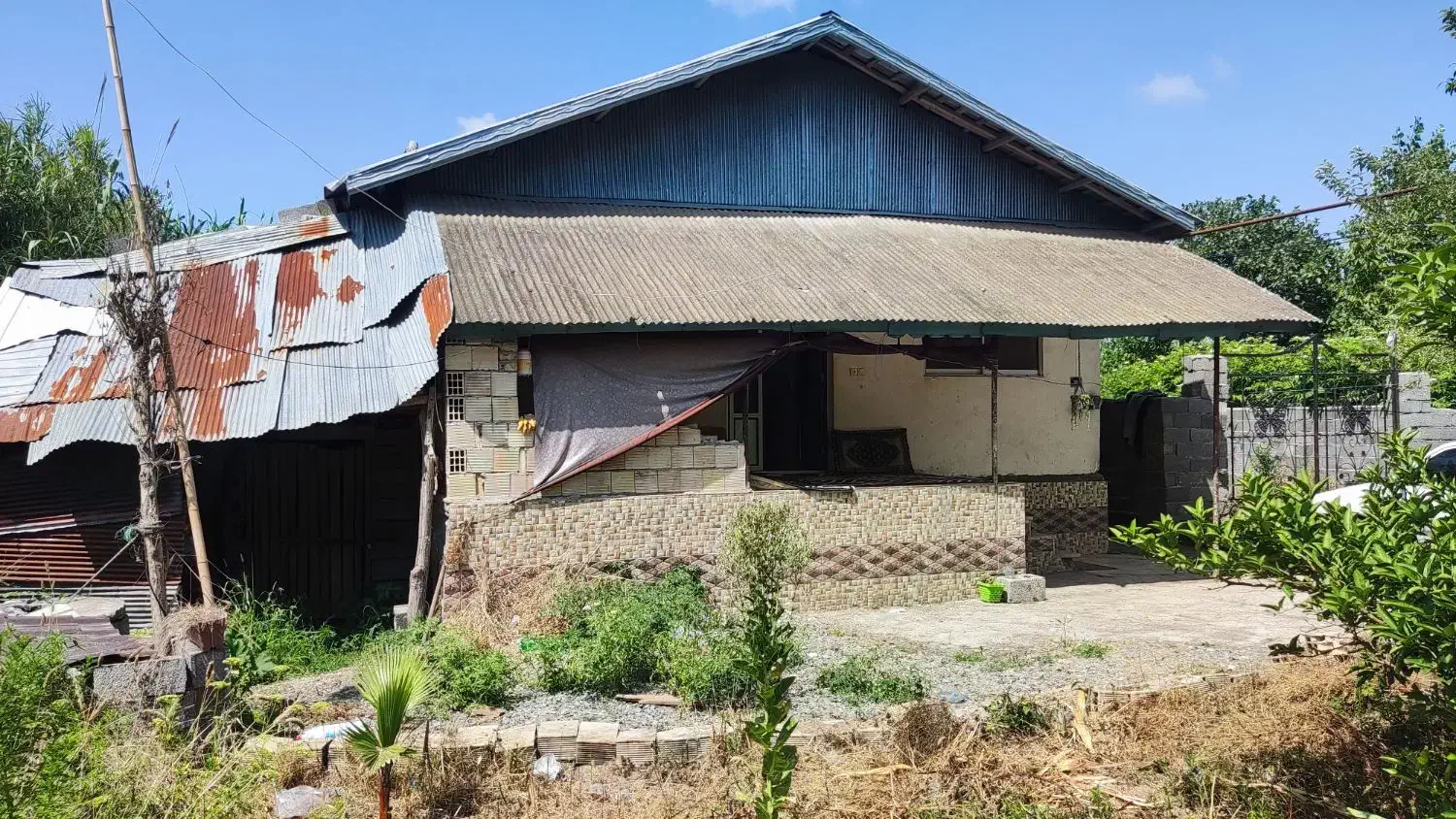 خانه ویلایی با زمین ۳۶۲ متری فروش و معاوضه|فروش خانه و ویلا|لنگرود, |دیوار