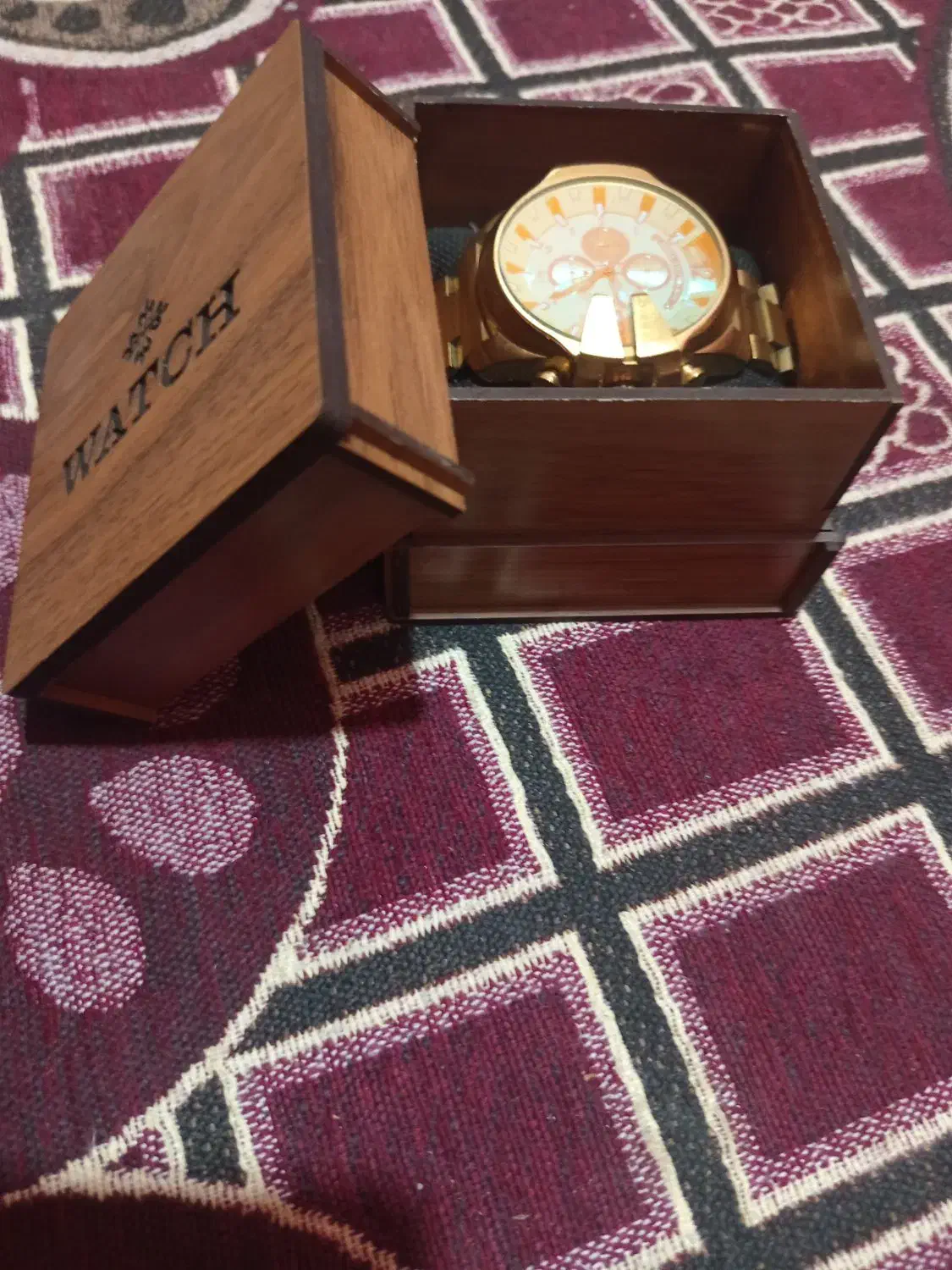 ۳۰۰۰۰۰۰۰|ساعت|منوجان, |دیوار