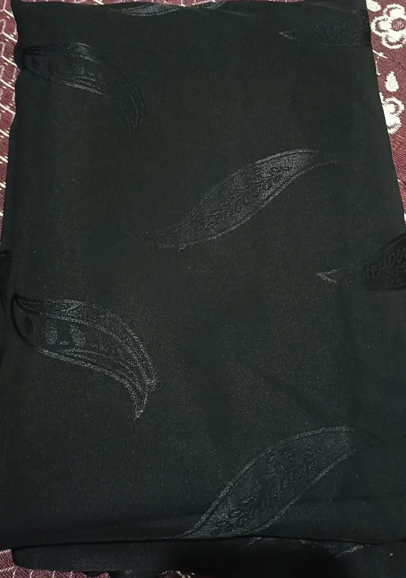 چادر مشکی|لباس|اردبیل, |دیوار