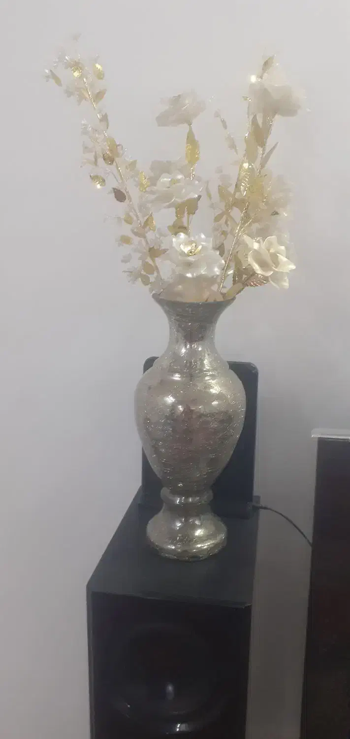 گل گلدان|گل مصنوعی|قم, شهرک فاطمیه|دیوار