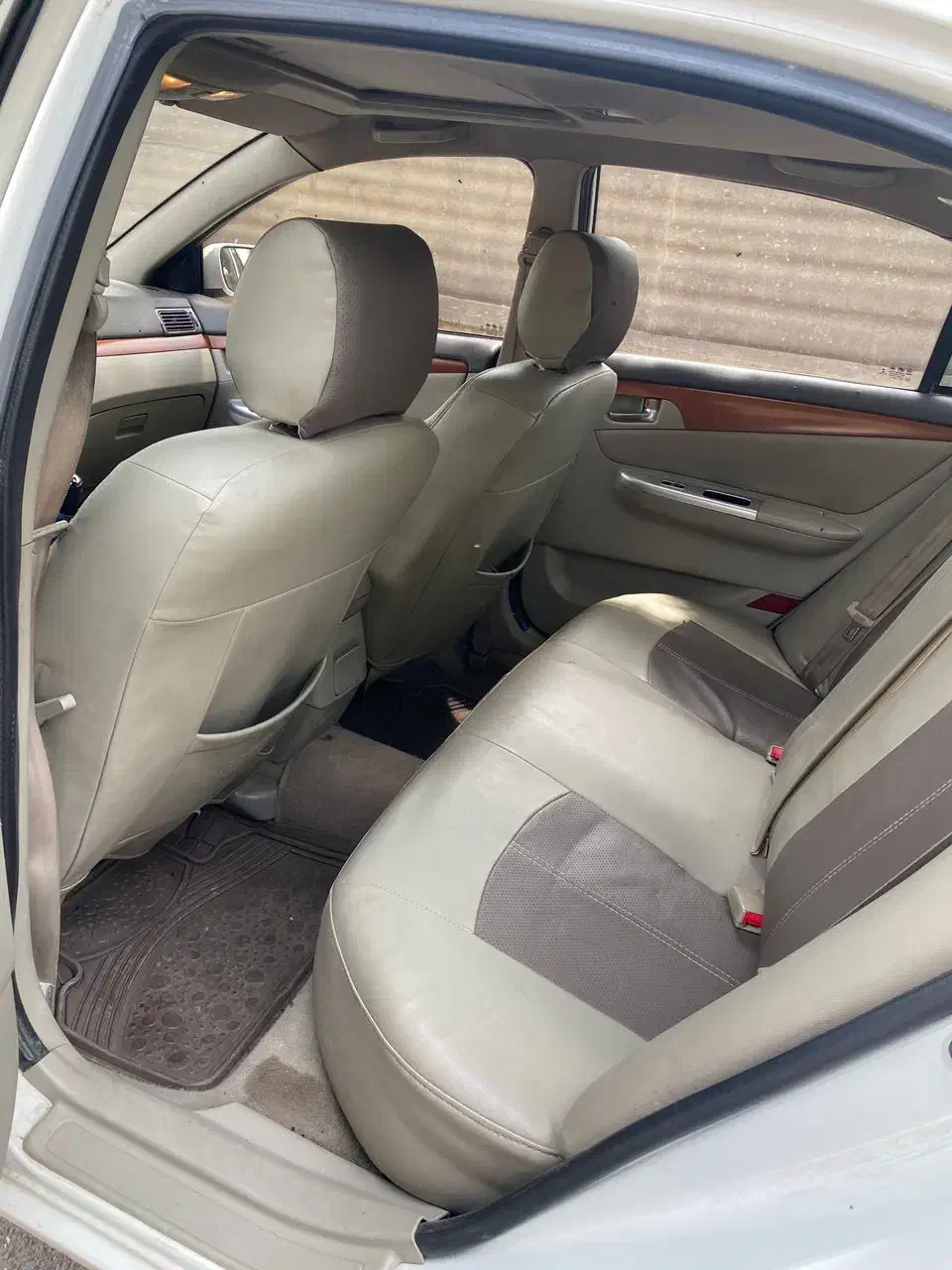 لیفان ۶۲۰|خودرو سواری و وانت|هشتگرد, هیو|دیوار