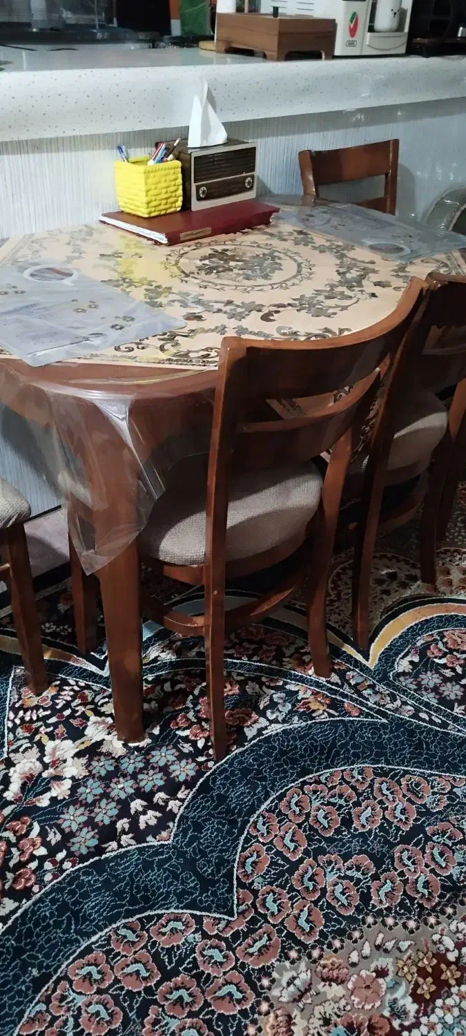 میز وصندلی نهارخوری چهارنفره|میز و صندلی غذاخوری|اهواز, زیتون کارگری|دیوار