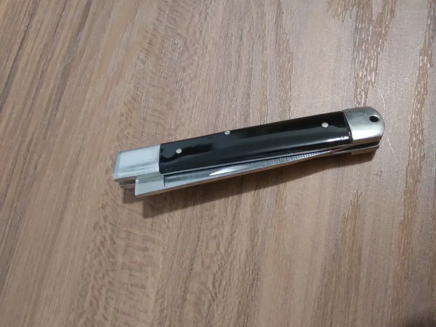 چاقوی کلمبیا  امریکا|کوهنوردی و کمپینگ|بهشهر, |دیوار