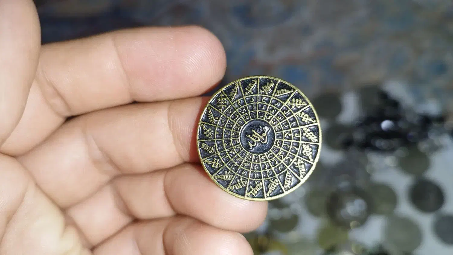 تعدادی انگشتروسکه کم یاب جهت فروش و معاوضه|جواهرات|شیراز, کوشک میدان|دیوار