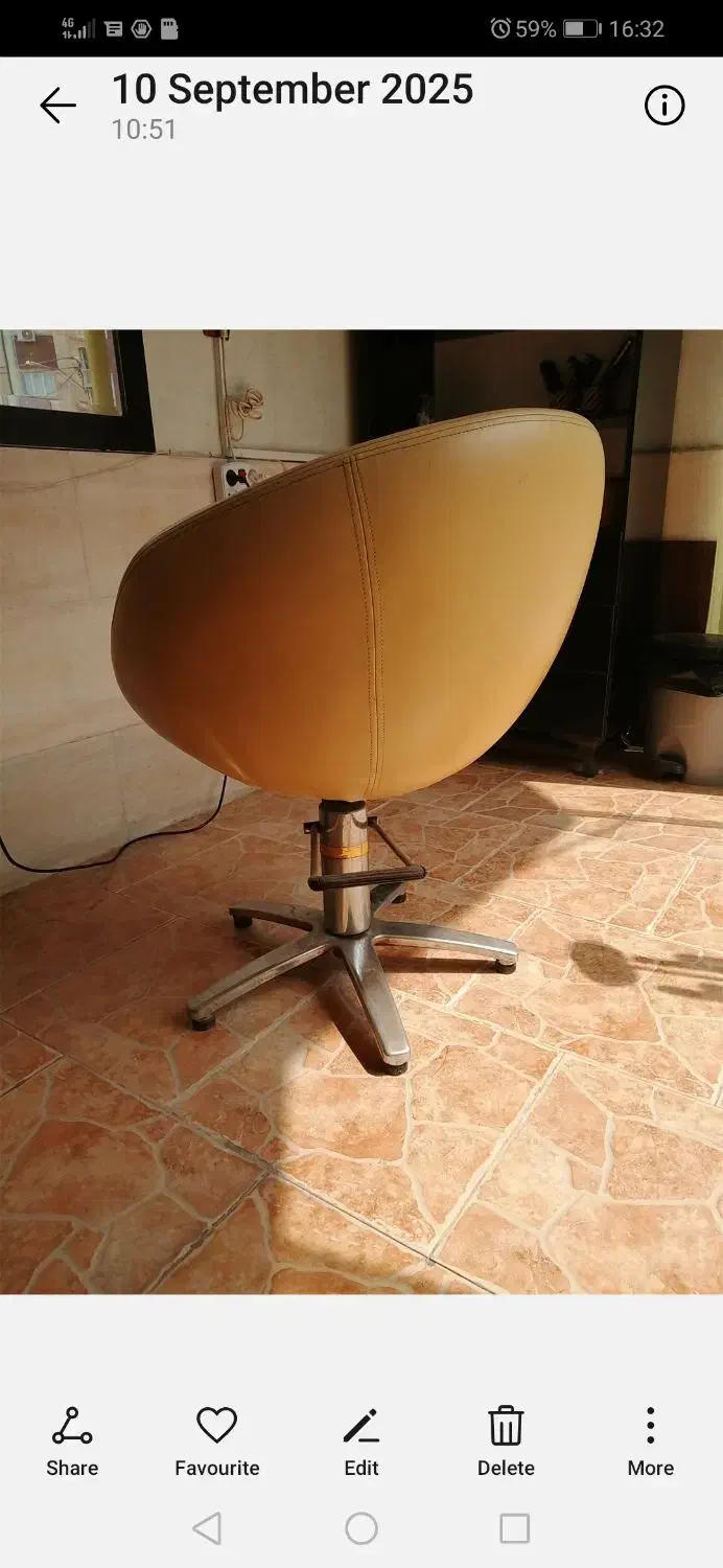 صندلی آرایشگاه با پدال گازی|آرایشگاه و سالنهای زیبایی|گرگان, |دیوار