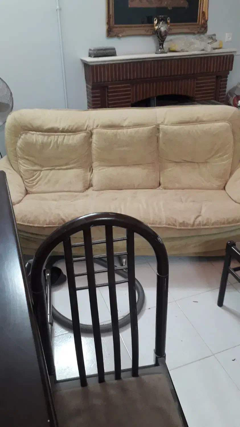 مبل شش نفره و میز و صندلی|مبلمان خانگی و میز عسلی|قم, زنبیل آباد|دیوار