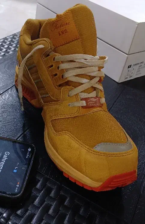 کتونیzx 8000 END  اورجینال اکبند|کیف، کفش، کمربند|نسیم‌شهر, |دیوار