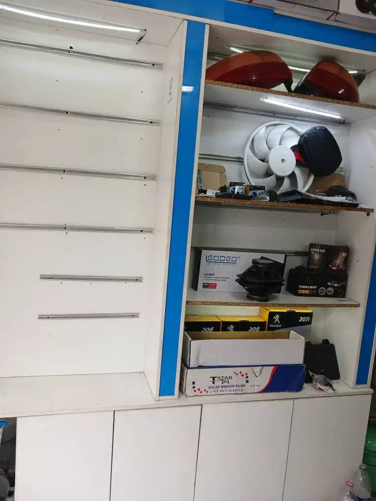 دکور مغازه/پوشاک/موبایل/سیستم|فروشگاه و مغازه|گرگان, |دیوار