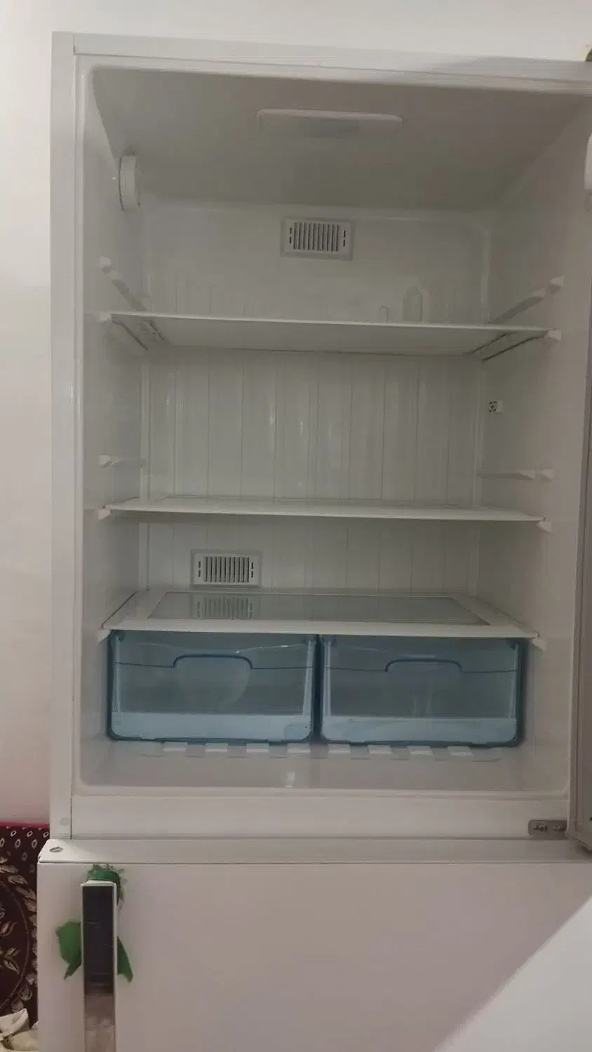 یخچال و فریزر مدل بوران در حد نو|یخچال و فریزر|صحنه, |دیوار