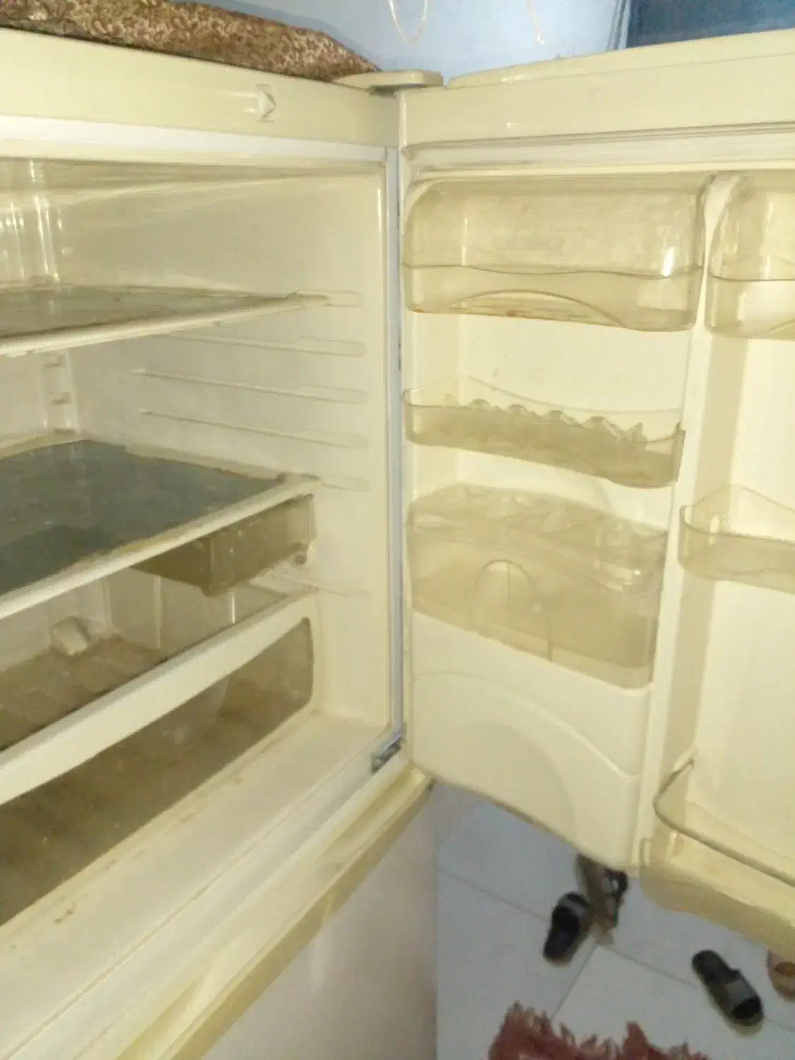 یخچال دودر سالم اسنوا|یخچال و فریزر|رشت, دروازه لاکان|دیوار