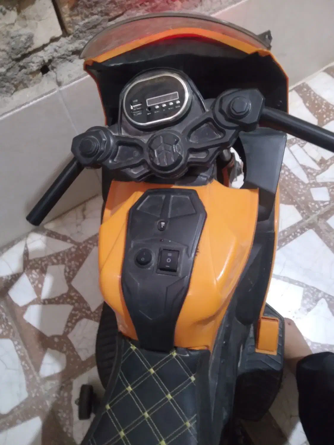 موتورشارجی برقی|اسباب‌بازی بچه|خمینی‌شهر, |دیوار