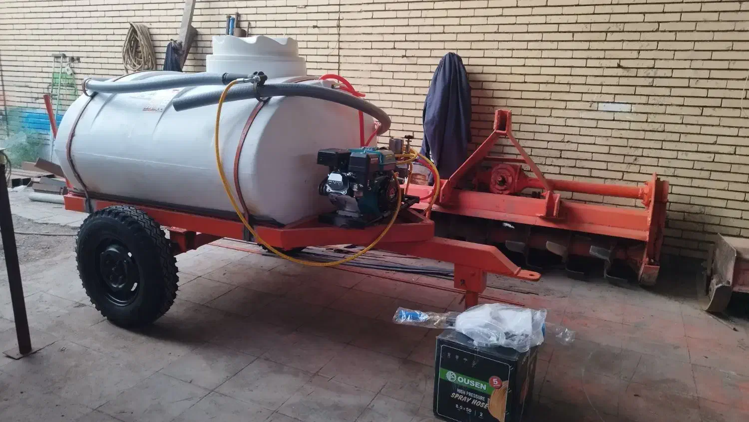 تانکر سمپاش ۱۰۰۰ لیتری پشت ماشینی|قطعات یدکی و لوازم جانبی|کرمان, |دیوار