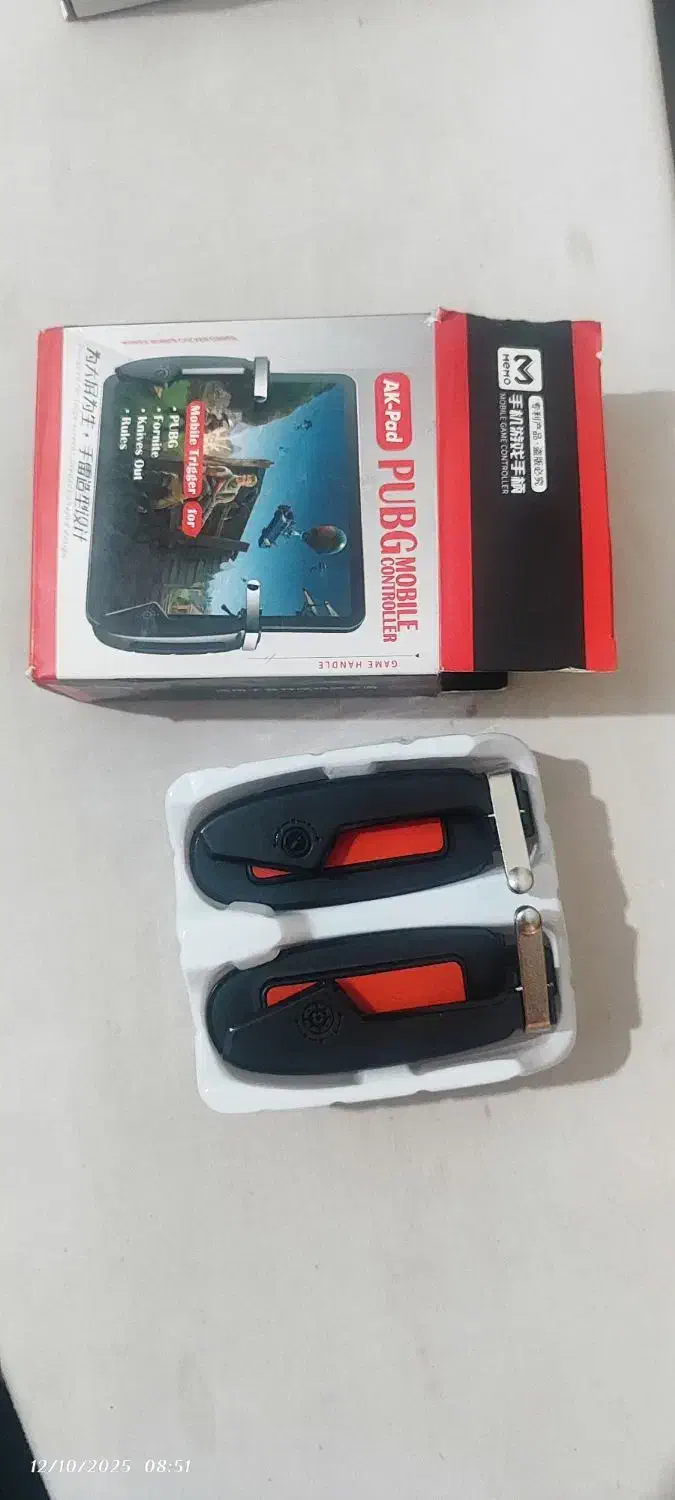 دسته بازی قالبی موبایل دو تیکه|کنسول، بازی ویدئویی و آنلاین|رفسنجان, |دیوار