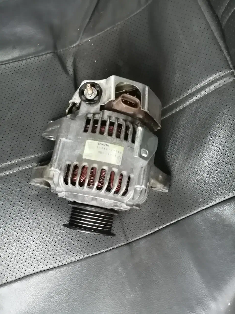 کنسول دور دنده تویوتا کمری طرح چوب|قطعات یدکی و لوازم جانبی|رشت, فلسطین|دیوار