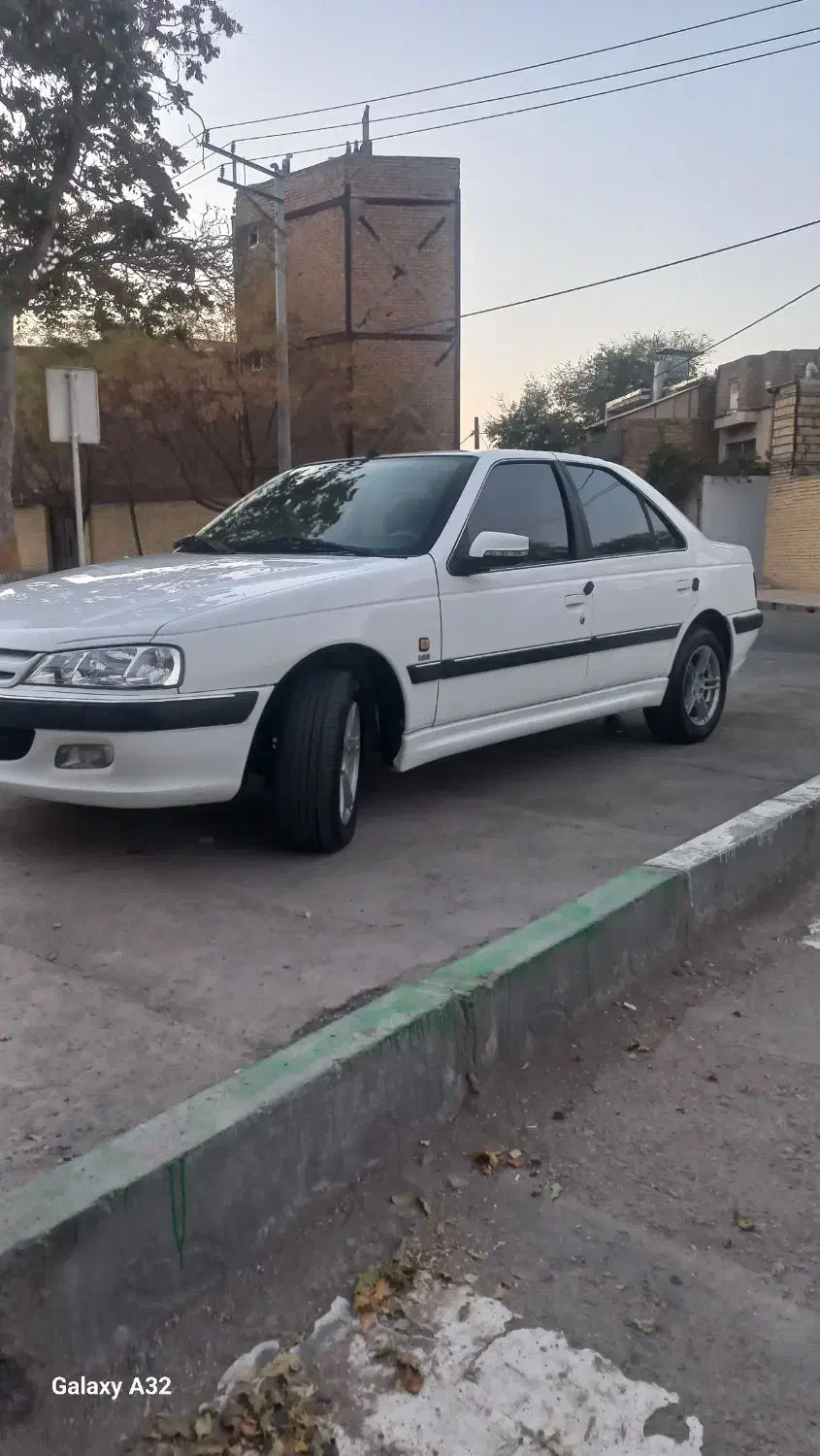 تیوفایو ۱۴۰۰کارمندی.بدون رنگ(سیمی)تک برگ|خودرو سواری و وانت|مشهد, شهرک مهر آباد|دیوار