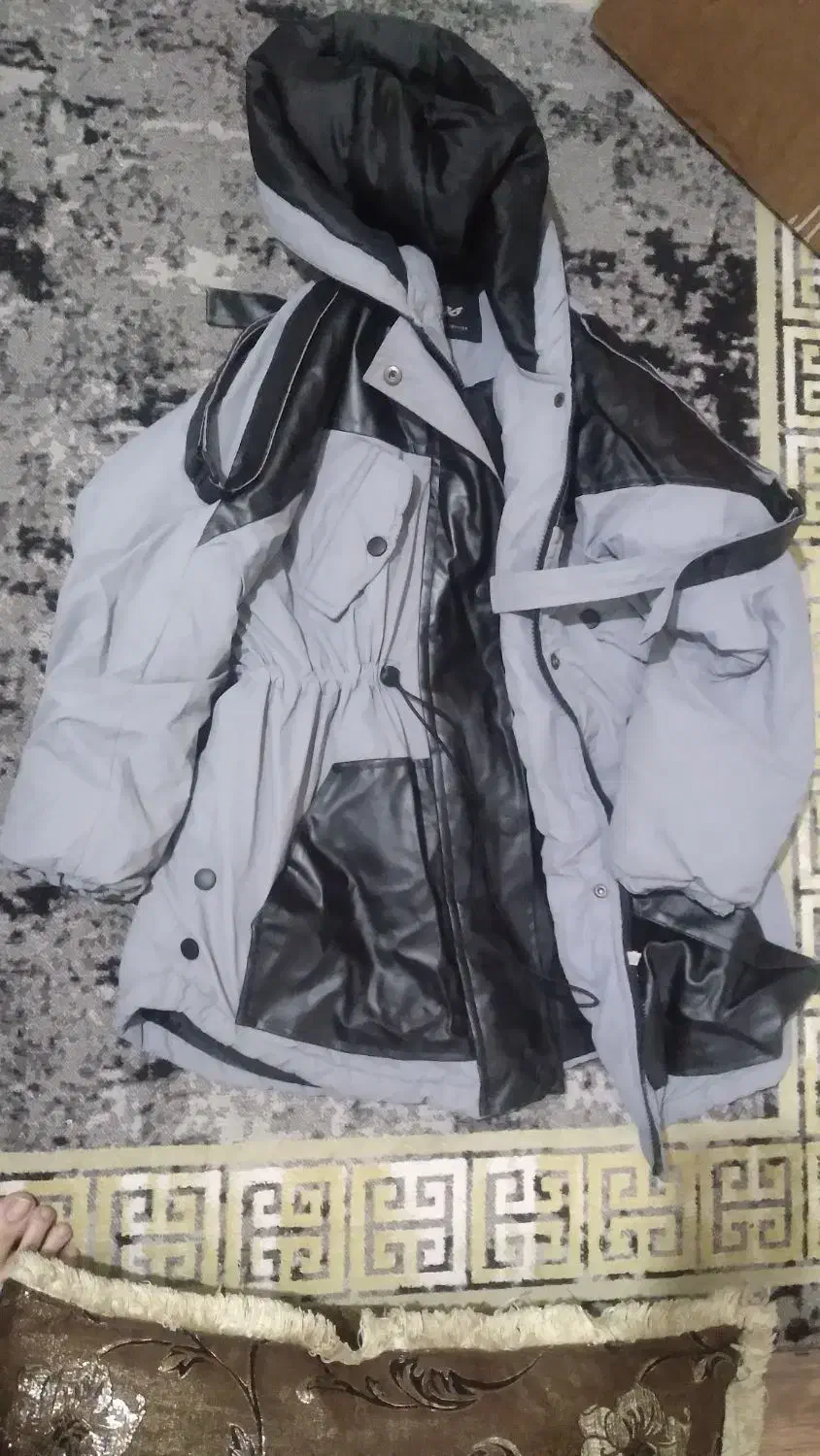 پالتو|لباس|پاکدشت, پاکدشت (مامازند)|دیوار