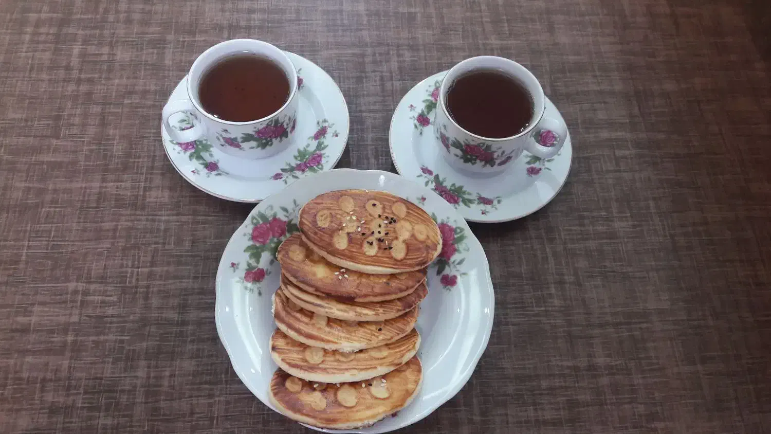 نان خشک شیرینی سنتی لشت نشا|خوردنی و آشامیدنی|رشت, دیانتی|دیوار