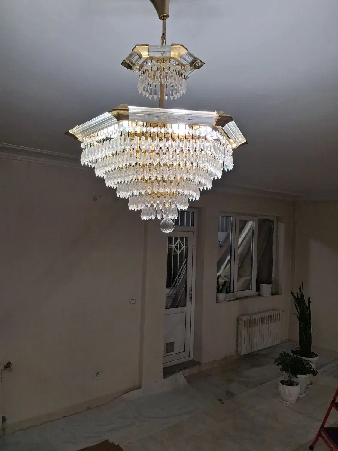 لوستر|لوستر و چراغ آویز|همدان, |دیوار