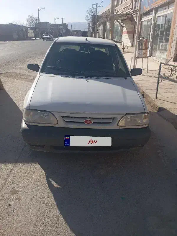 پراید سفید|خودرو سواری و وانت|ملایر, |دیوار