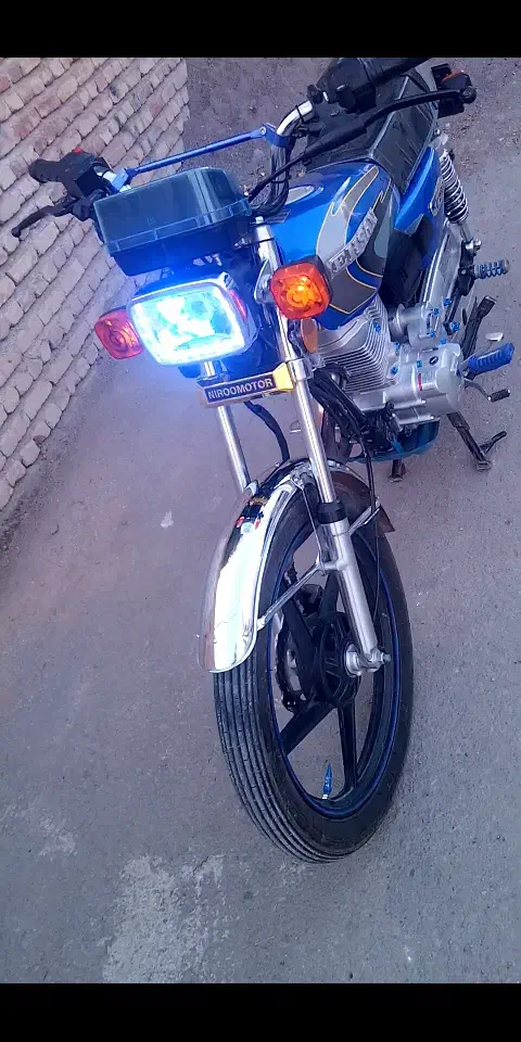 موتور۲۰۰احسان۱۴۰۴|موتورسیکلت|سراب, |دیوار