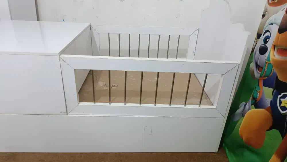 تخت دو منظوره نوزاد|تخت و سرویس خواب|مسجد سلیمان, |دیوار