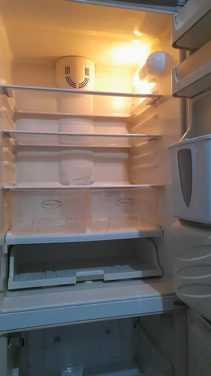 یخچال فریزربدون برفک سینجر|یخچال و فریزر|قم, نوقطار|دیوار