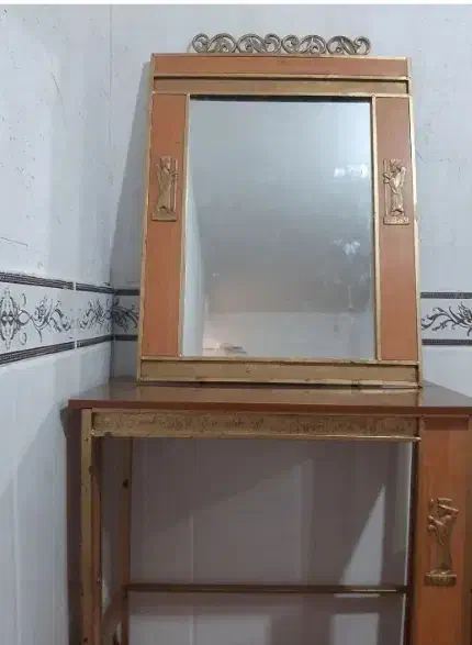 میز لوازم آرایشی|مبلمان خانگی و میز عسلی|برازجان, |دیوار