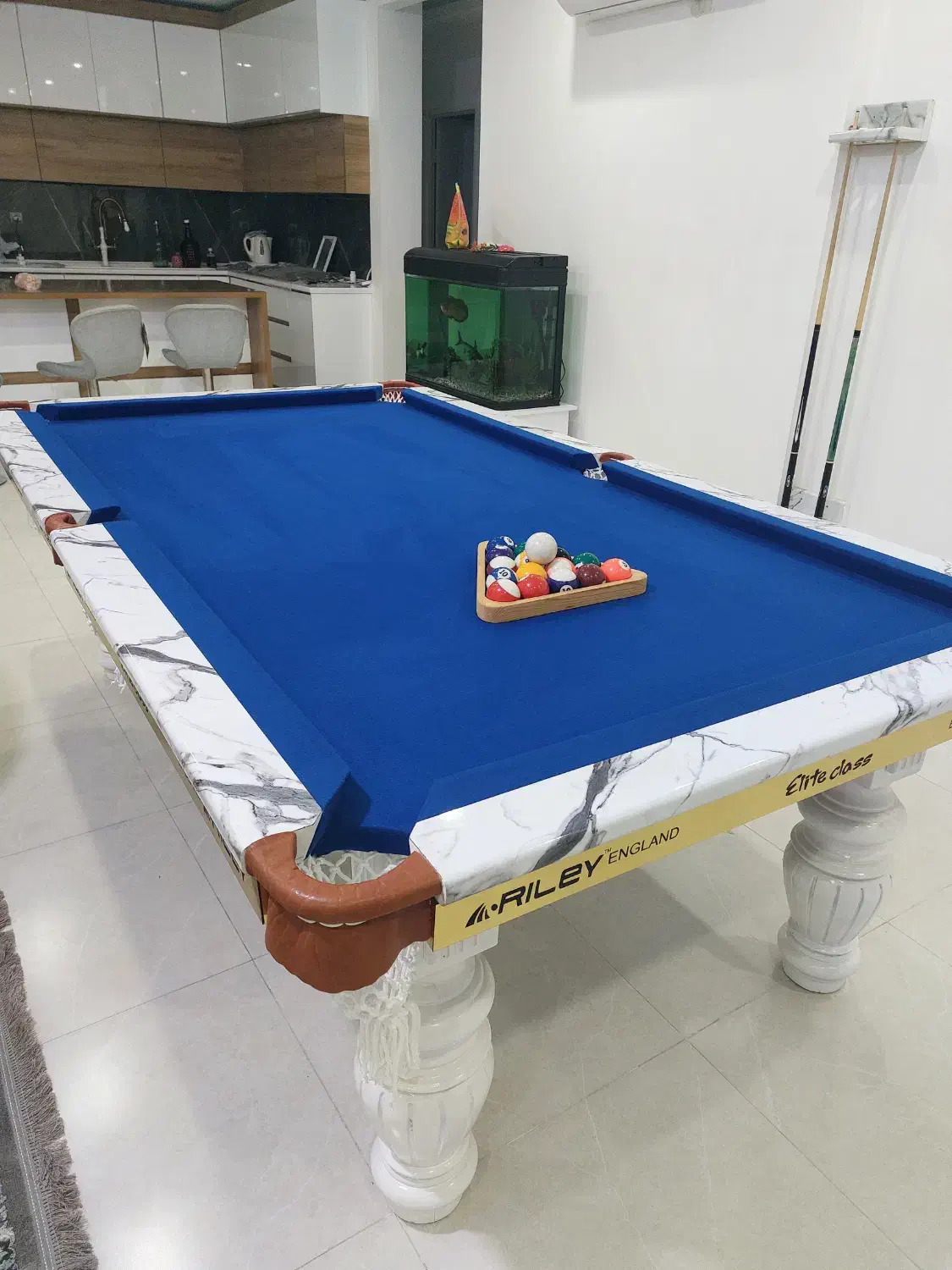 میز بیلیارد|ورزشهای توپی|رشت, آزادگان|دیوار