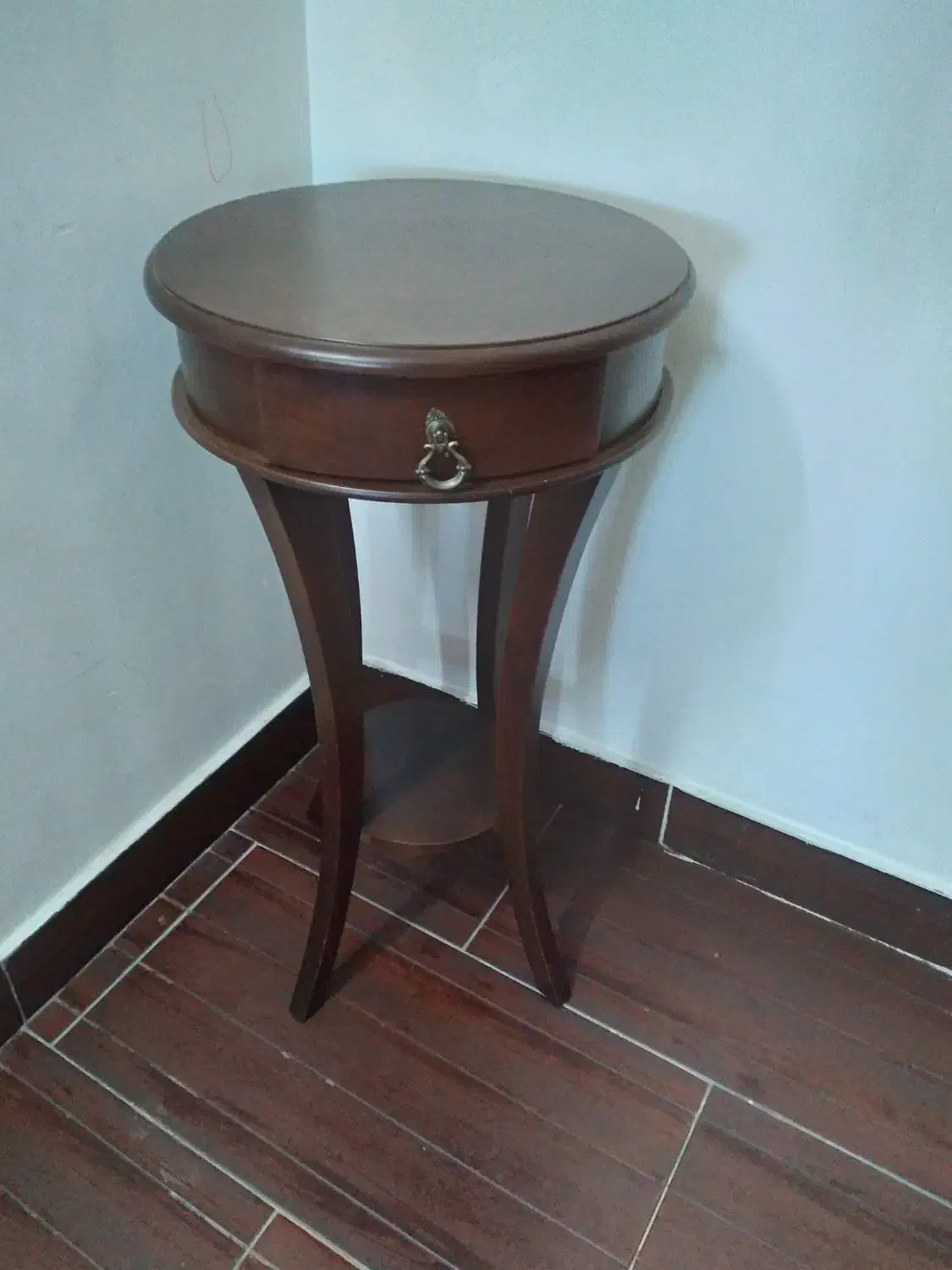 میز چوبی|میز تلفن|قائم‌شهر, |دیوار