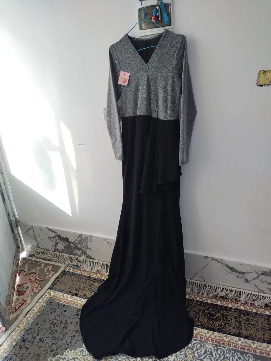 لباس مجلسی|لباس|سبزوار, فقیه سبزواری|دیوار