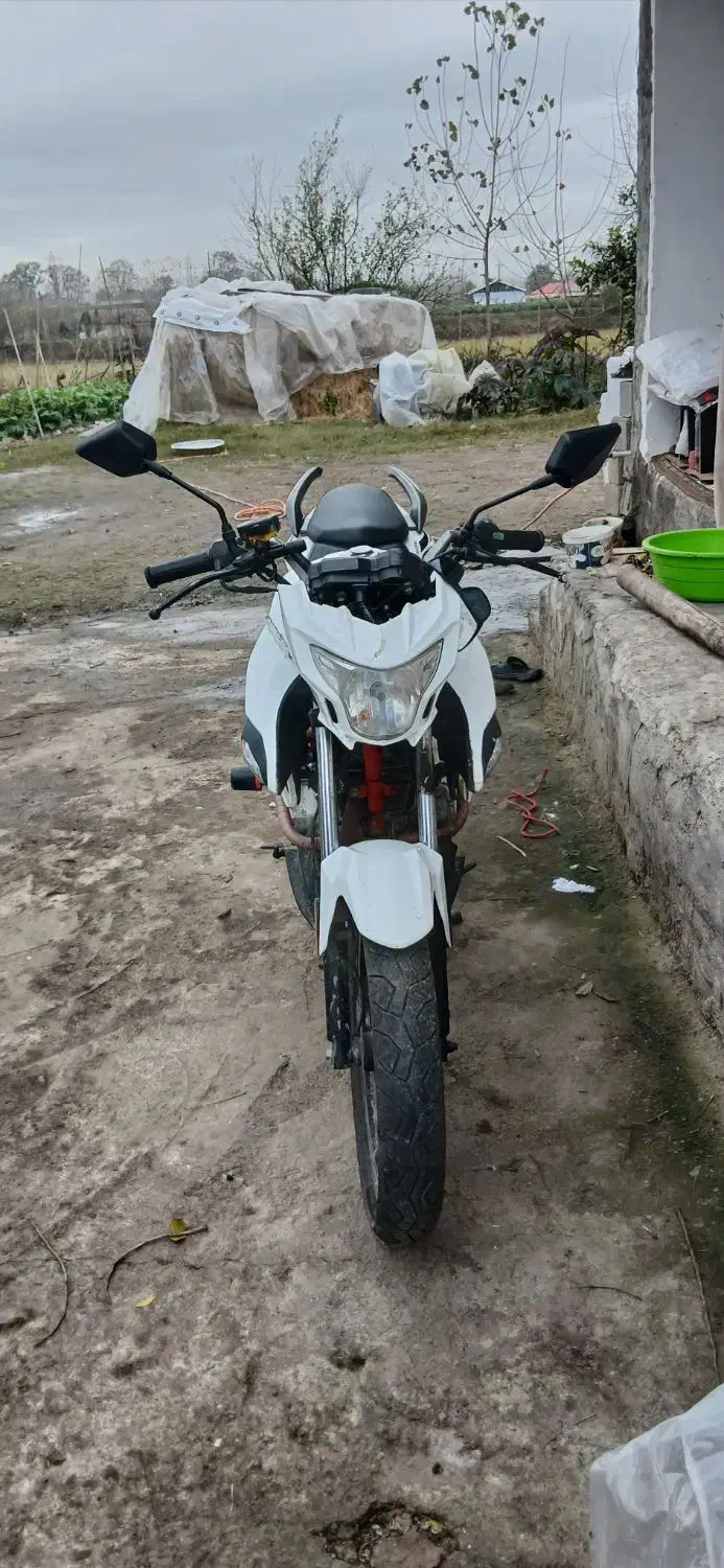 موتور آپاچی ۲۰۰ نیوفیس مدل ۹۹|موتورسیکلت|شفت, |دیوار