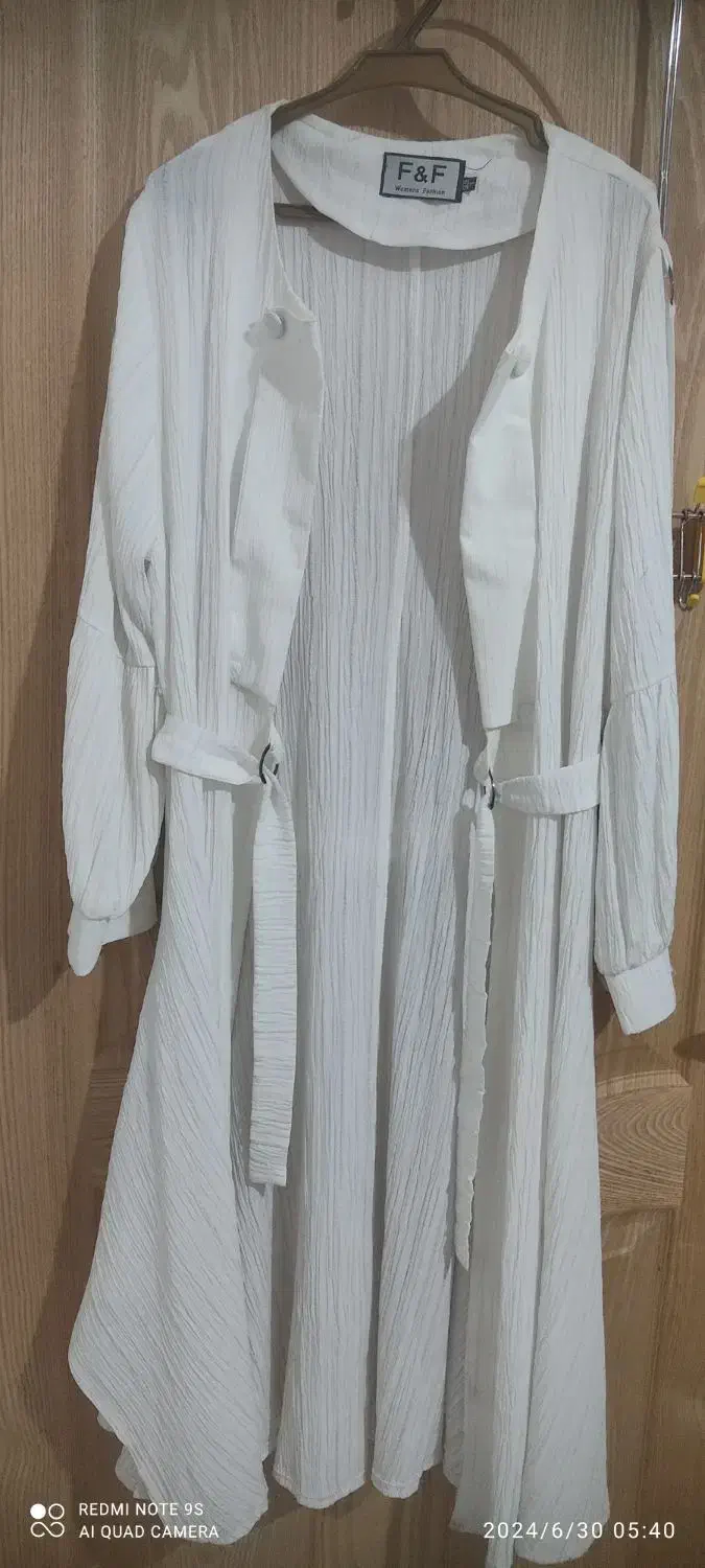 پارچه لباسی مجلسی ویک عددمانتو|لباس|برخوار, |دیوار