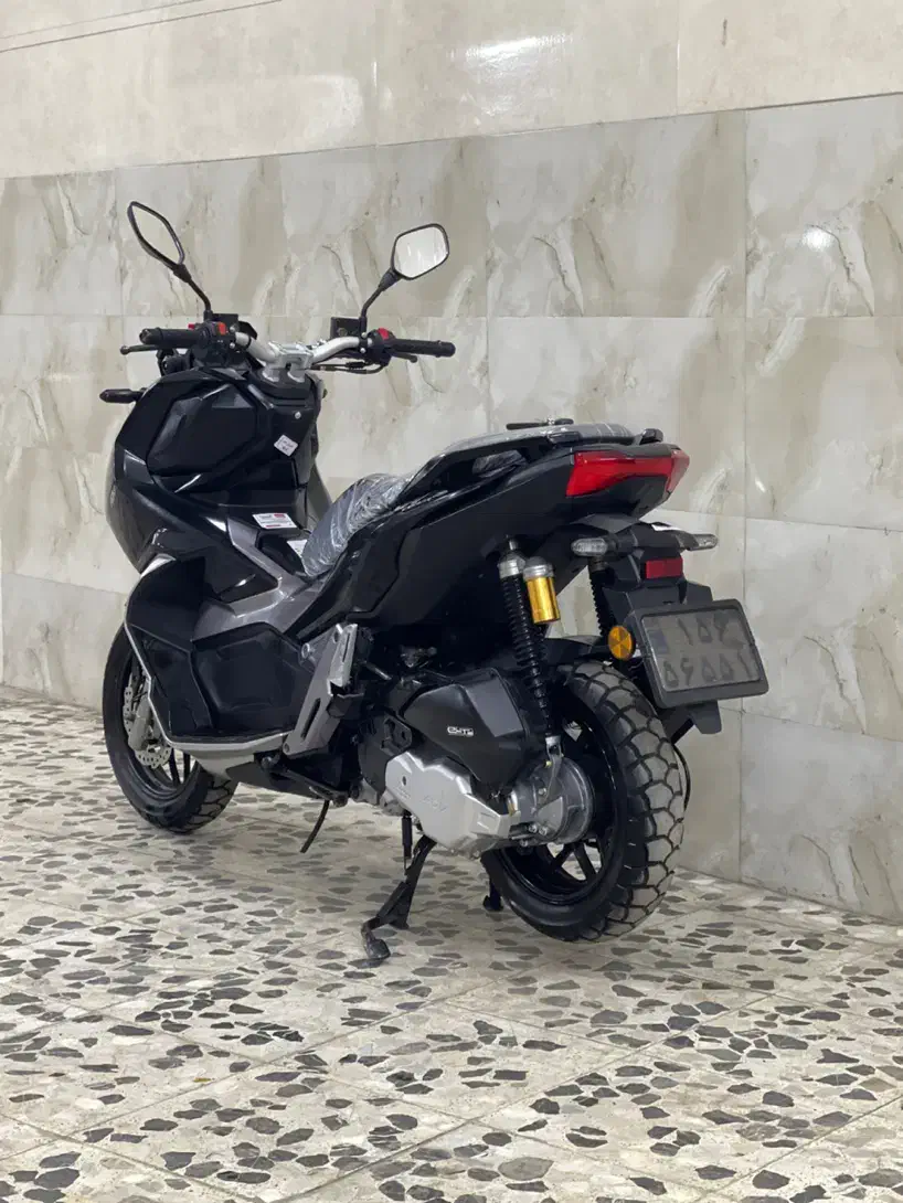 adv کبیر فول|موتورسیکلت|ساری, |دیوار