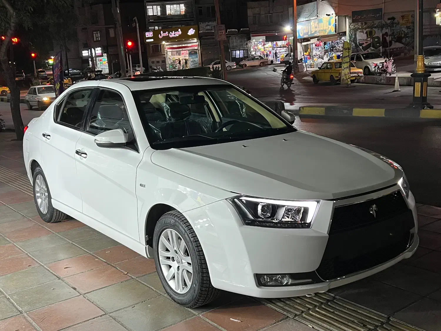 دناپلاس مدل۱۳۹۷(۳۹هزارکار)(داخل کرم)|خودرو سواری و وانت|سنندج, |دیوار