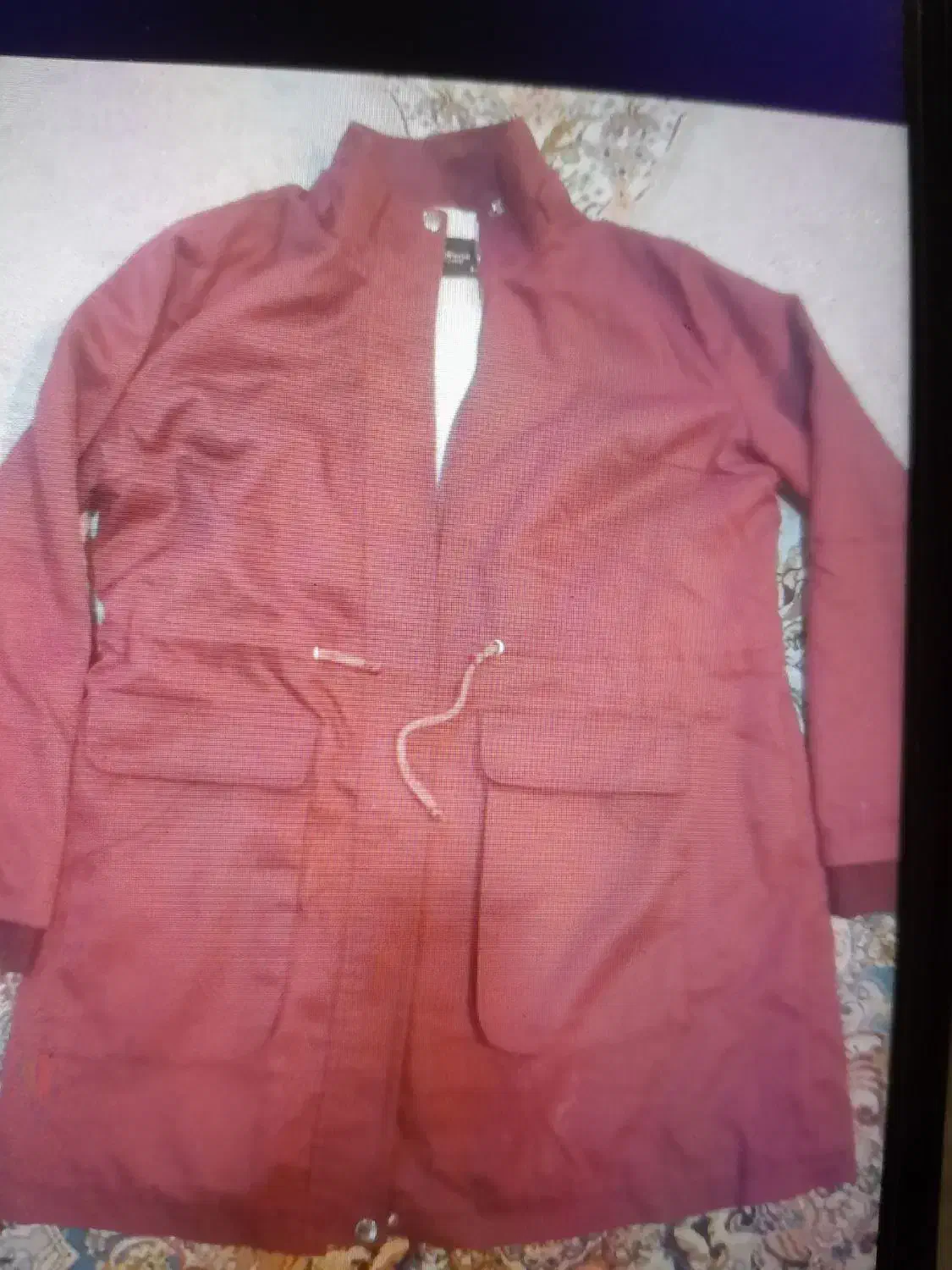 کاپشن|لباس|باقرشهر, |دیوار