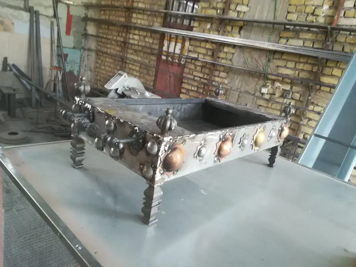 جوشکاری و برشکاری سیار|خدمات پیشه و مهارت|فولادشهر, C4|دیوار