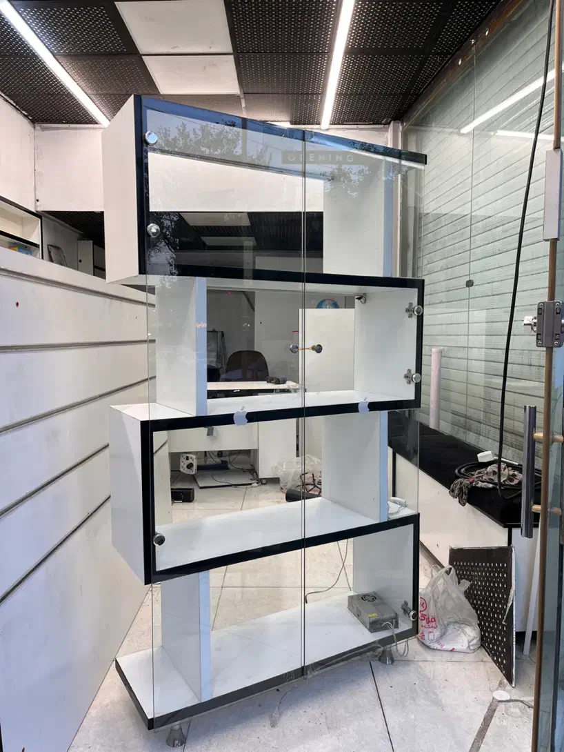 ویترین با لاین نوری|بوفه، ویترین، کنسول|گرگان, |دیوار