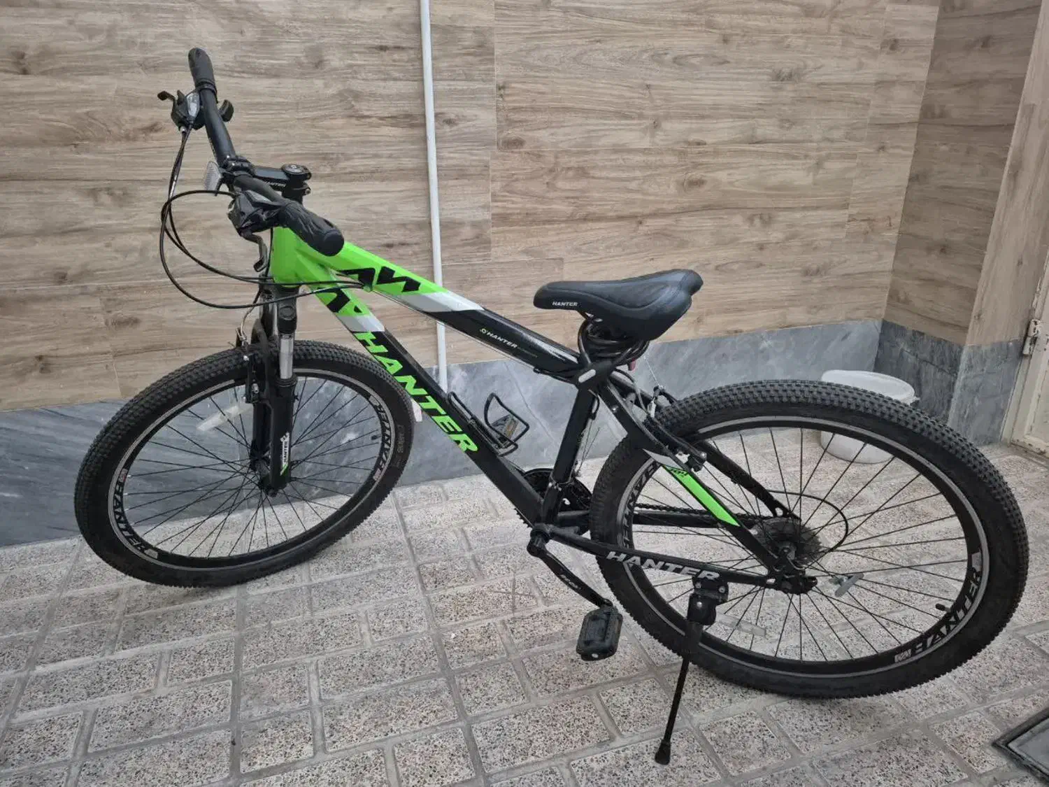 دوچرخه سالم ونو|دوچرخه، اسکیت، اسکوتر|هشتگرد, هشتگرد قدیم|دیوار